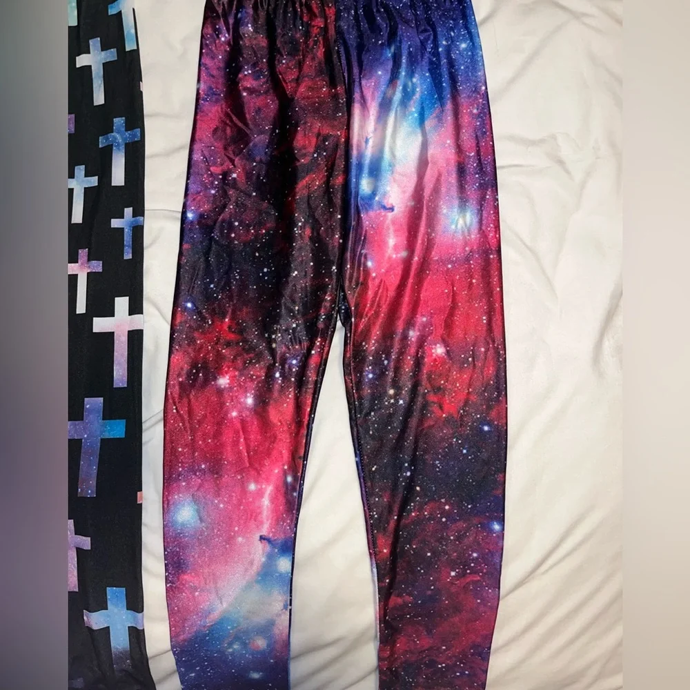 Sale! 4 for $20! Galaxy & cross leggings - Picture 6 of 7